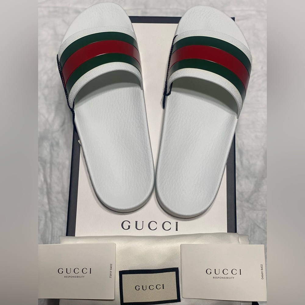 MENS SZ 8UK/9US GUCCI SIGNATURE STRIPE SLIDE SANDALS in WHITE